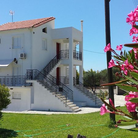 Eva Apartments Svoronata Esterno foto