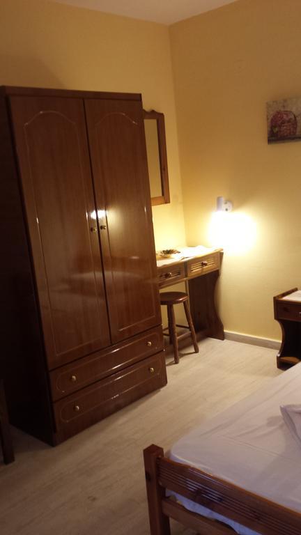 Eva Apartments Svoronata Esterno foto