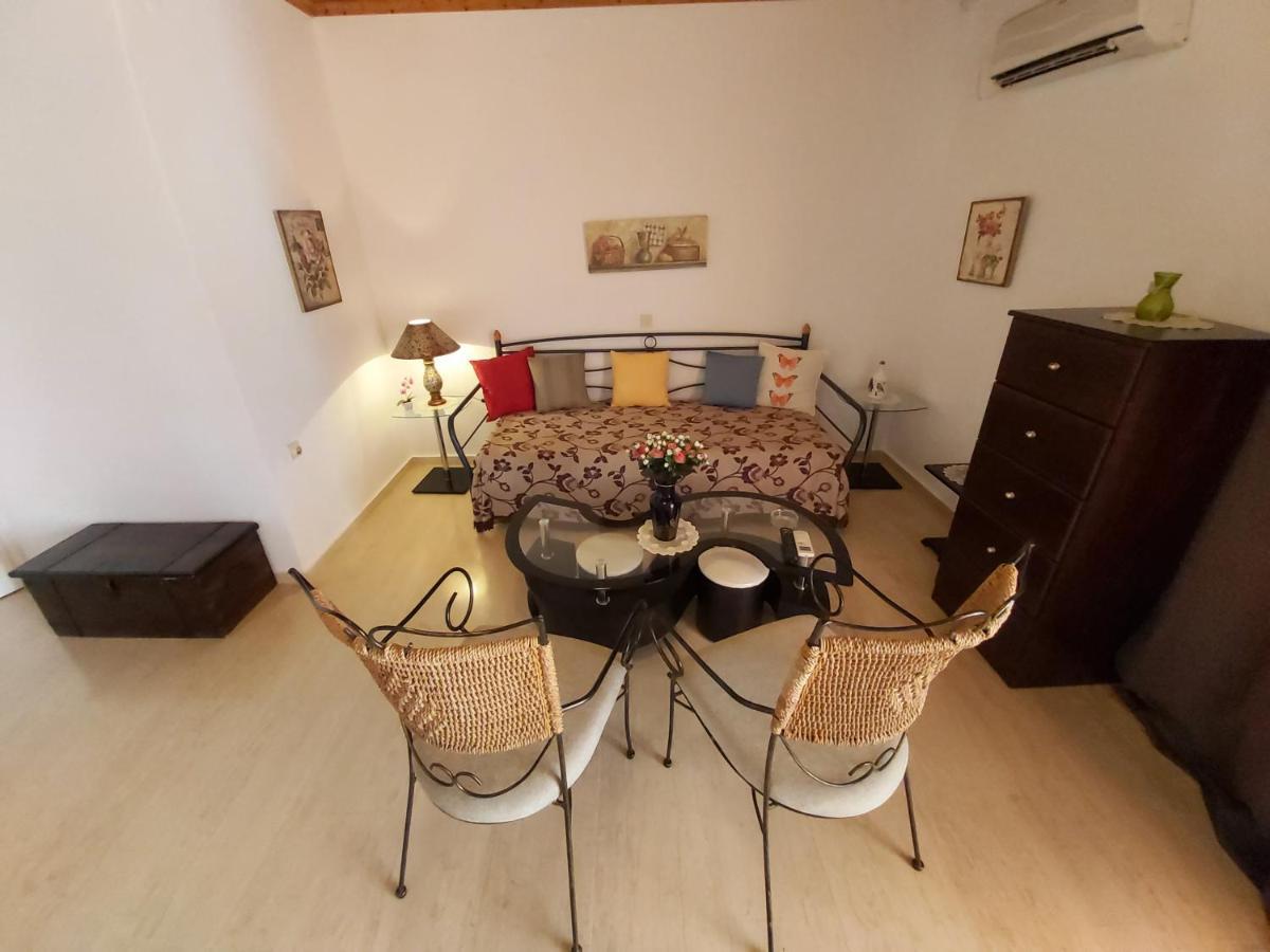 Eva Apartments Svoronata Esterno foto