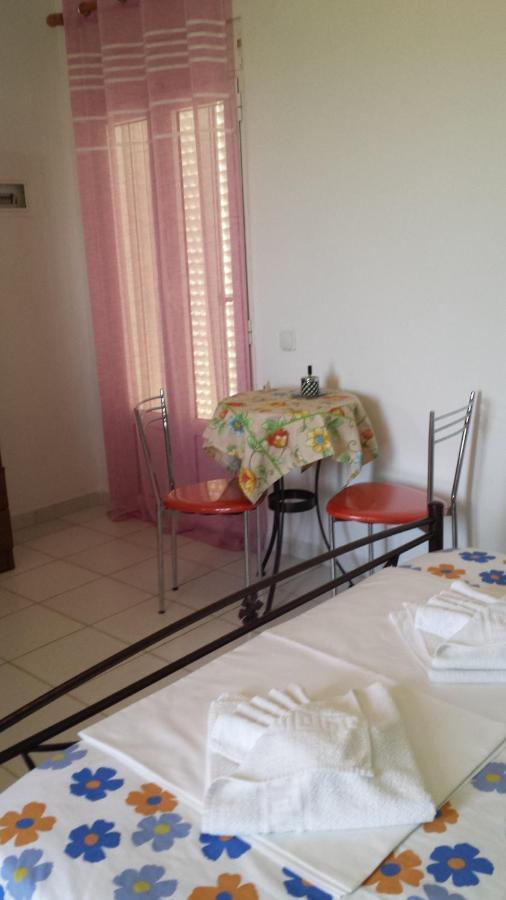 Eva Apartments Svoronata Esterno foto